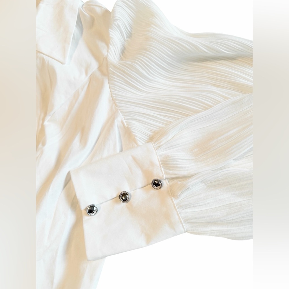 NWT Guess Cotton Button-Up Shirt - Picture 4 of 14